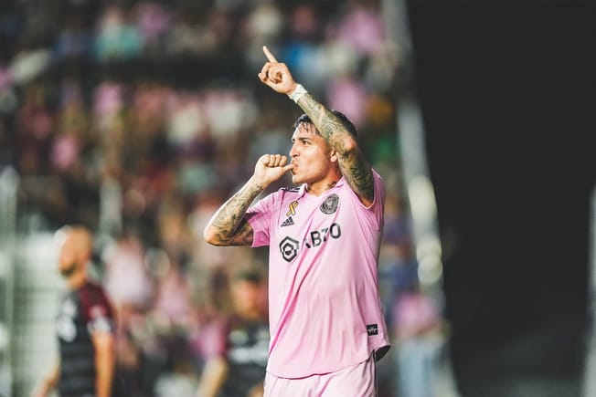 Lowery’s 10 MLS Thoughts: Scouting a big Sounders transfer, a brutal injury in Miami & more