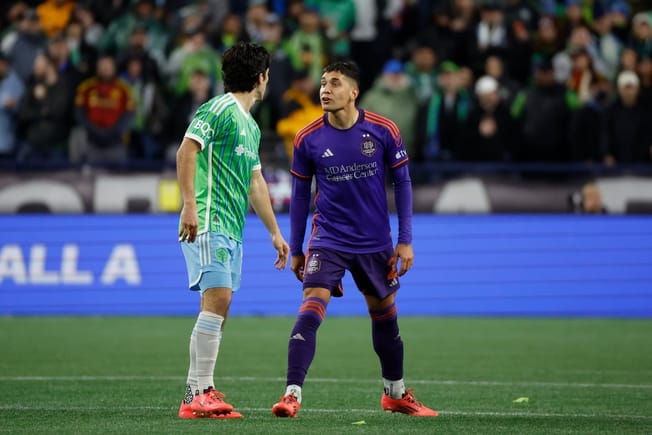 MLS Playoff Roundup: Penalty shootout drama, Puig's quarterbacking & more from Round One out West